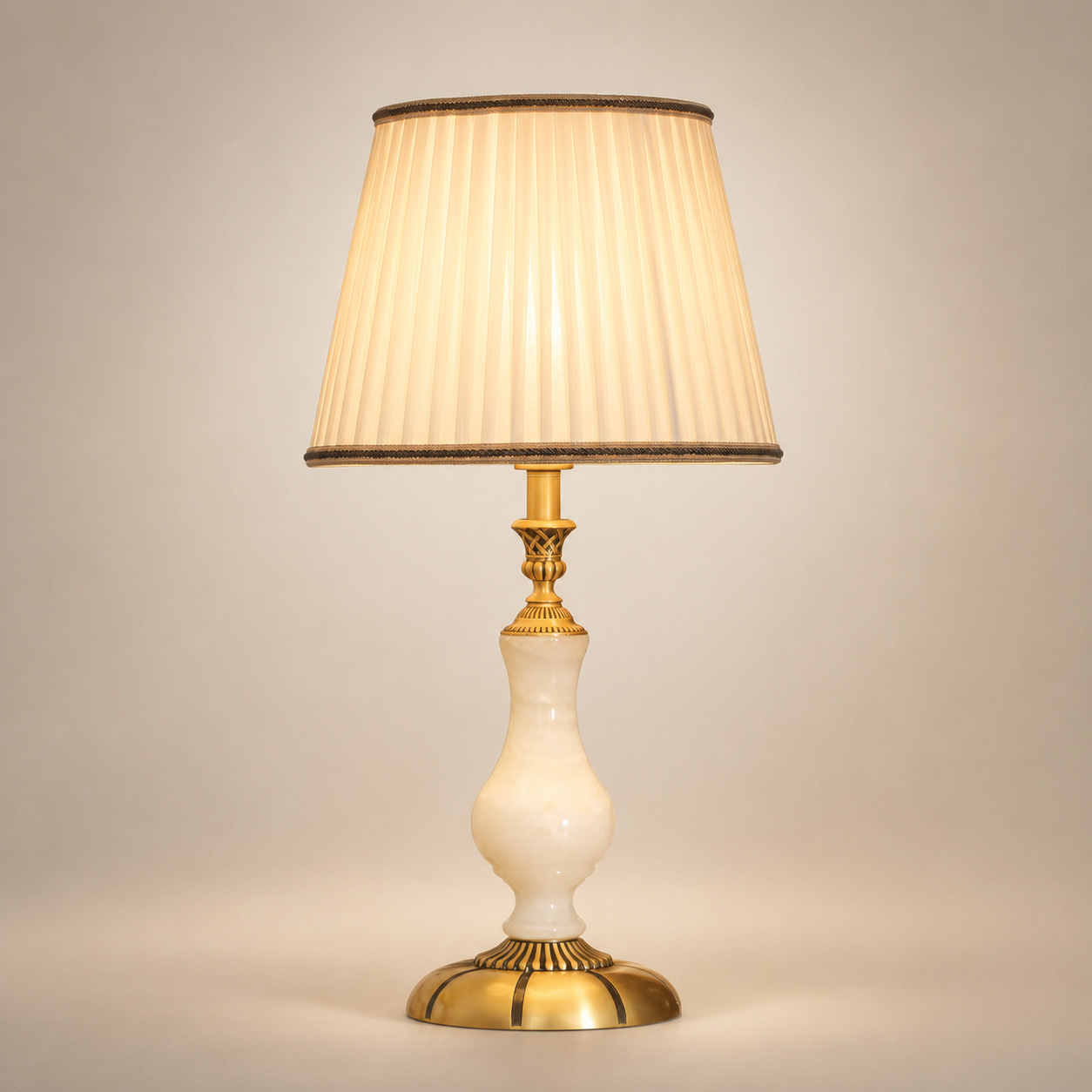 Gilded Grace Table Lamp