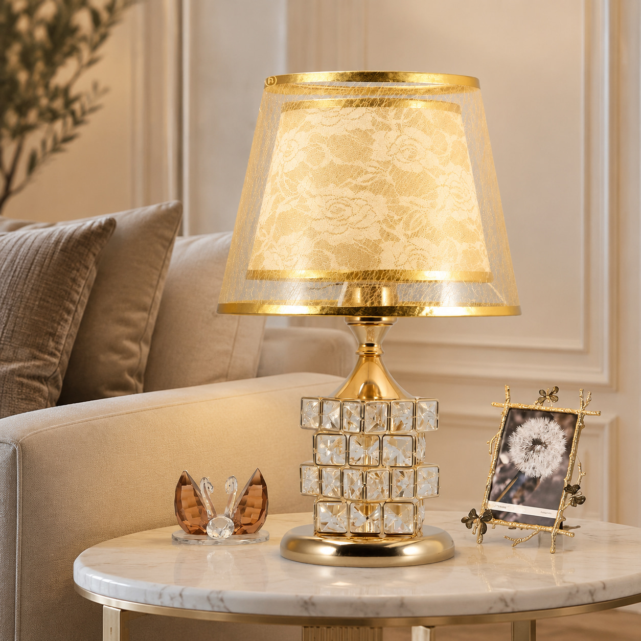 Gilded Cube Crystal Table Lamp