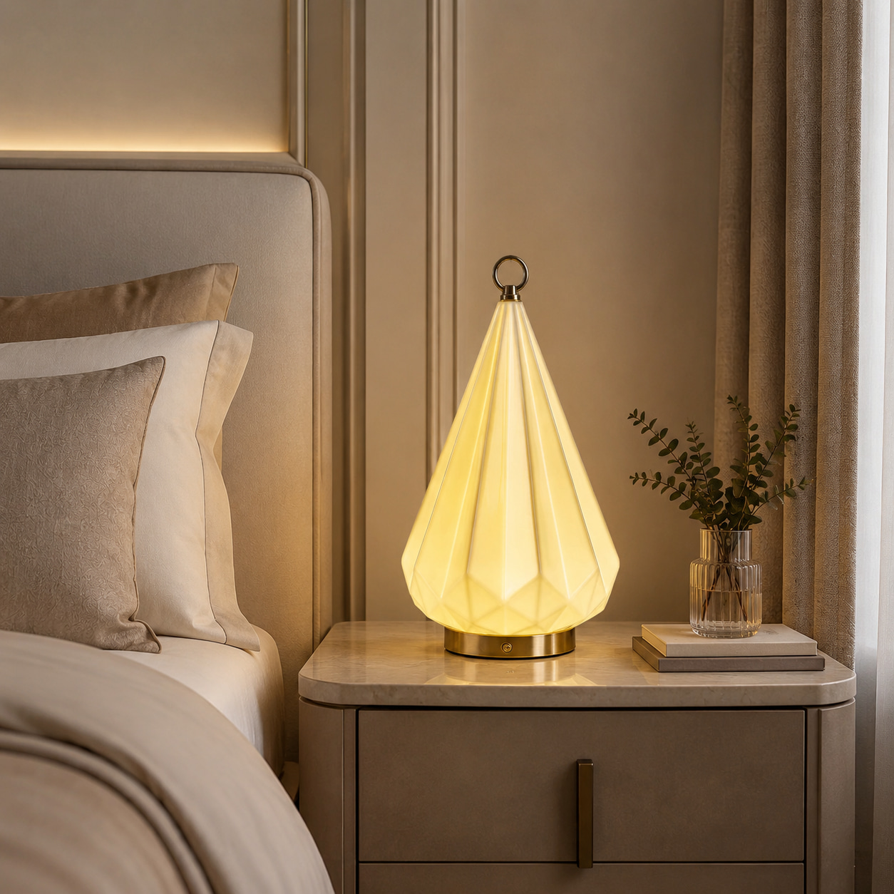 Faceted Teardrop Ambient Table Lamp
