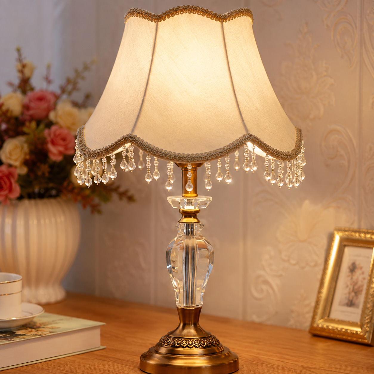 European Tassel Fabric Crystal Table Lamp